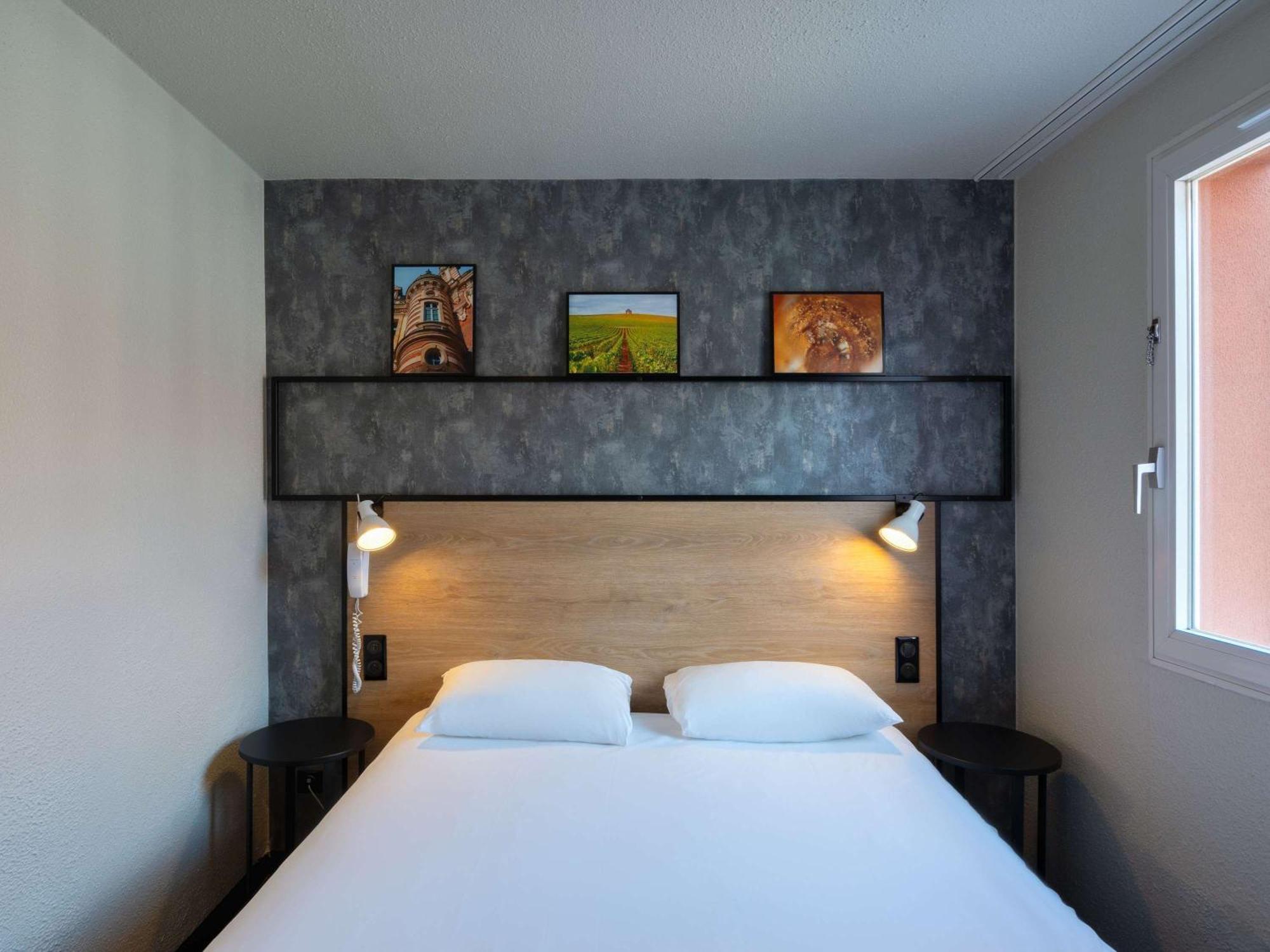 ไอบิส เอแปร์แน ซองทร์ วีล Hotel เอแปร์เน ภายนอก รูปภาพ