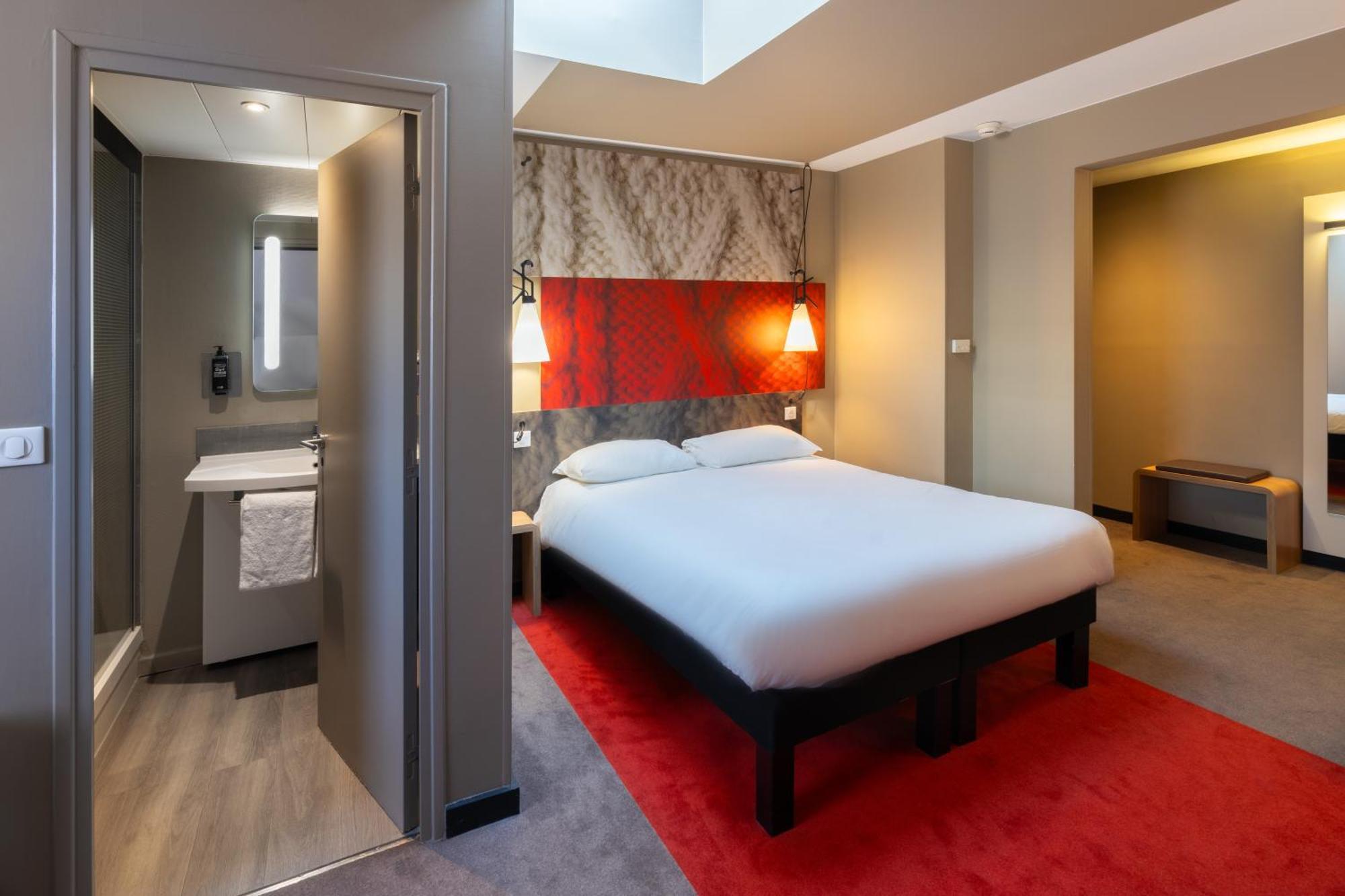 ไอบิส เอแปร์แน ซองทร์ วีล Hotel เอแปร์เน ภายนอก รูปภาพ